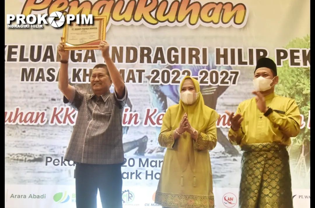 Bupati HM Wardan Hadiri Pengukuhan KKIH Masa Khidmat 2022-2027 oleh Gubernur Riau
