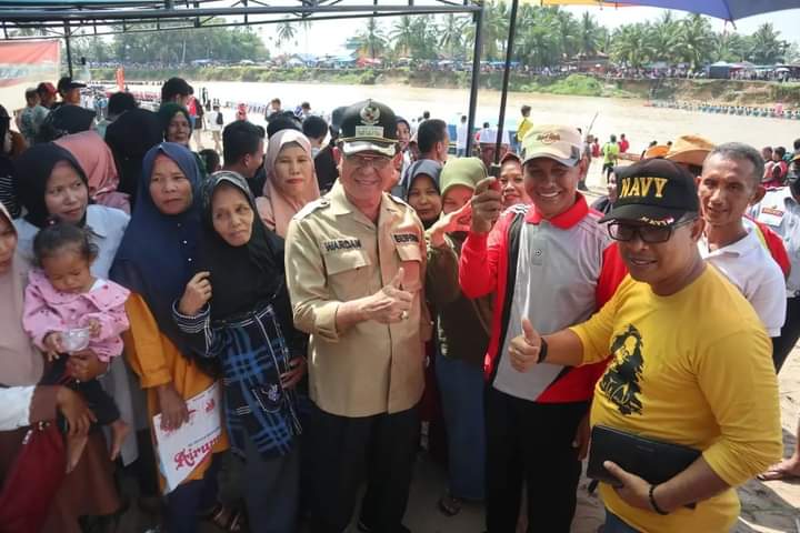 Bupati HM Wardan Hadiri Pembukaan Pacu Jalur Ajang Uji Coba di Kecamatan Pangean, Kuansing