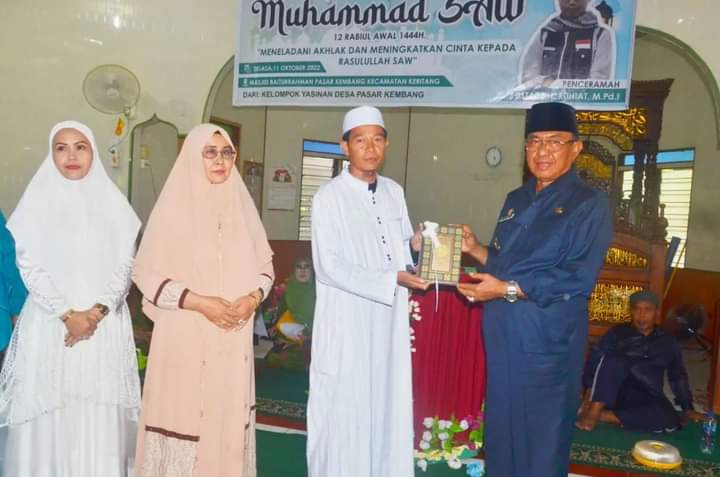 Maulid Nabi di Desa Pasar Kembang, Bupati HM Wardan  : Dukung Program Pemerintah Satu Desa Kelurahan, Satu Rumah Tahfiz