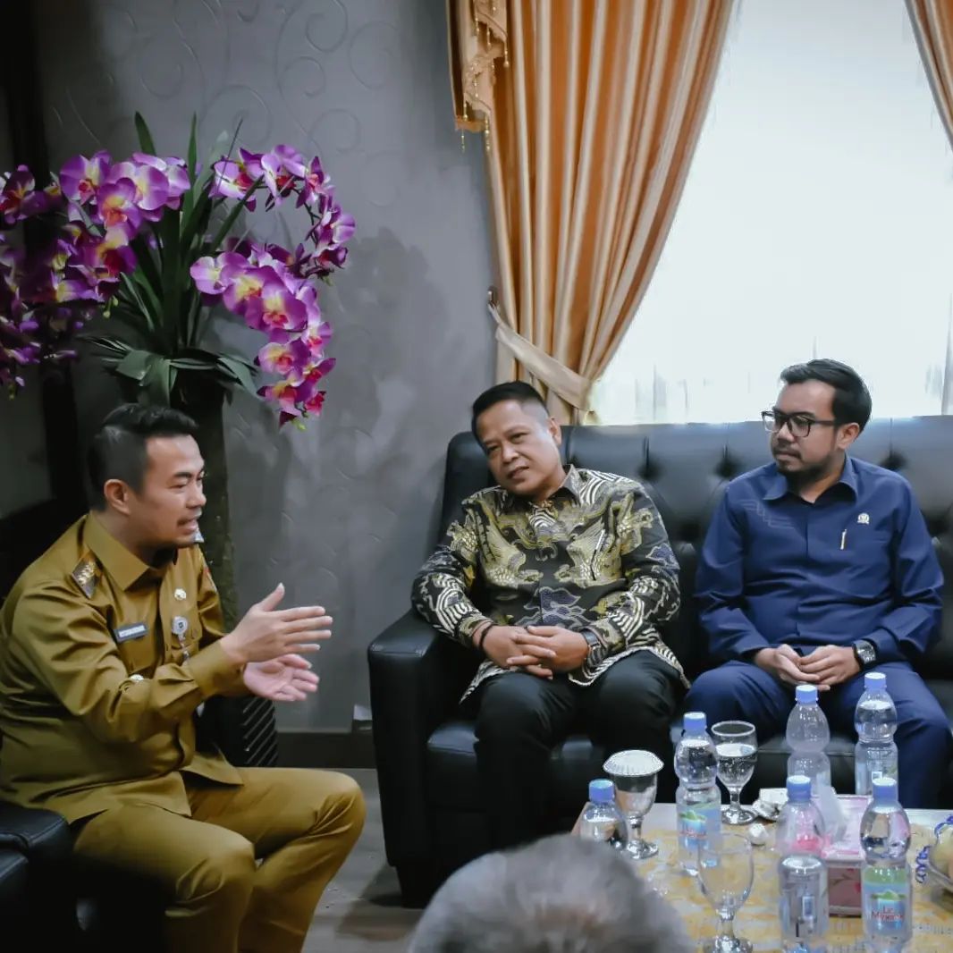 Unsur Pimpinan DPRD Pekanbaru Sambut Kunjungan Pj Walikota Risnandar Mahiwa