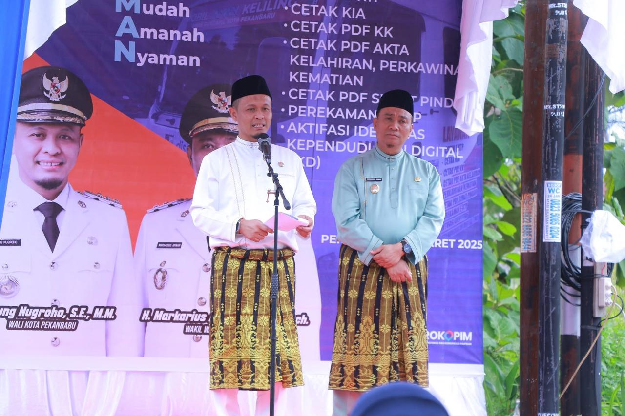 Launching Mobil AMAN, Ketua DPRD Pekanbaru Dukung Inovasi Layanan Adminduk