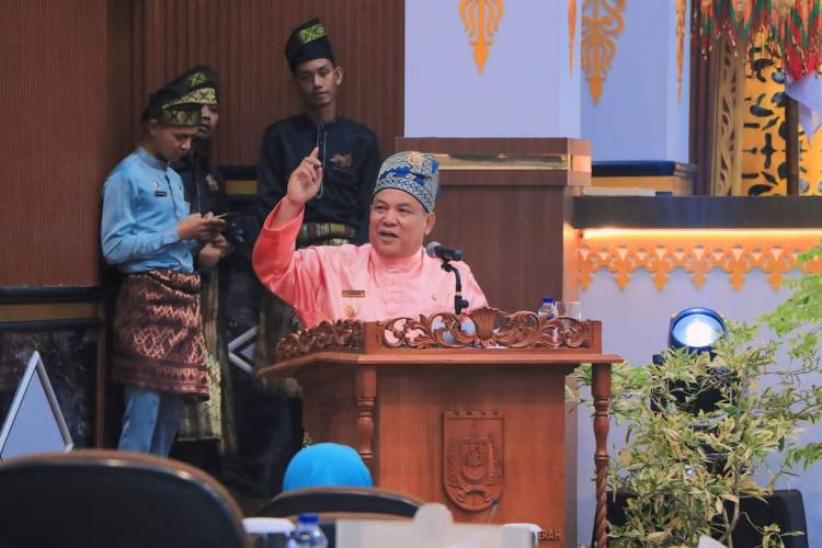 Pimpinan DPRD Buka Paripurna Istimewa Hari Jadi Kota Pekanbaru ke-240