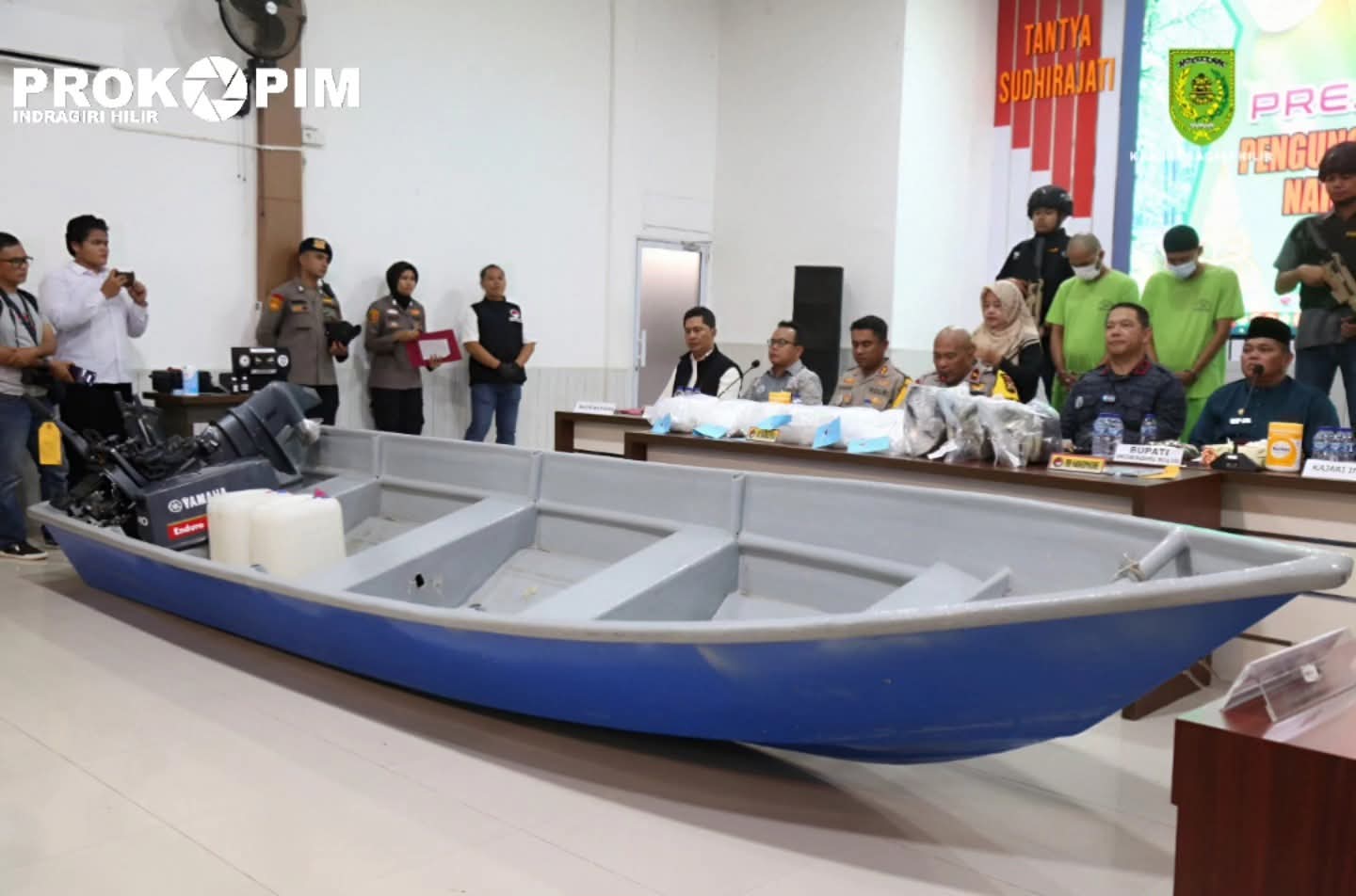 Bupati Indragiri Hilir Saksikan Pemusnahan Barang Bukti Narkoba Jenis Sabu Seberat 19 Kg