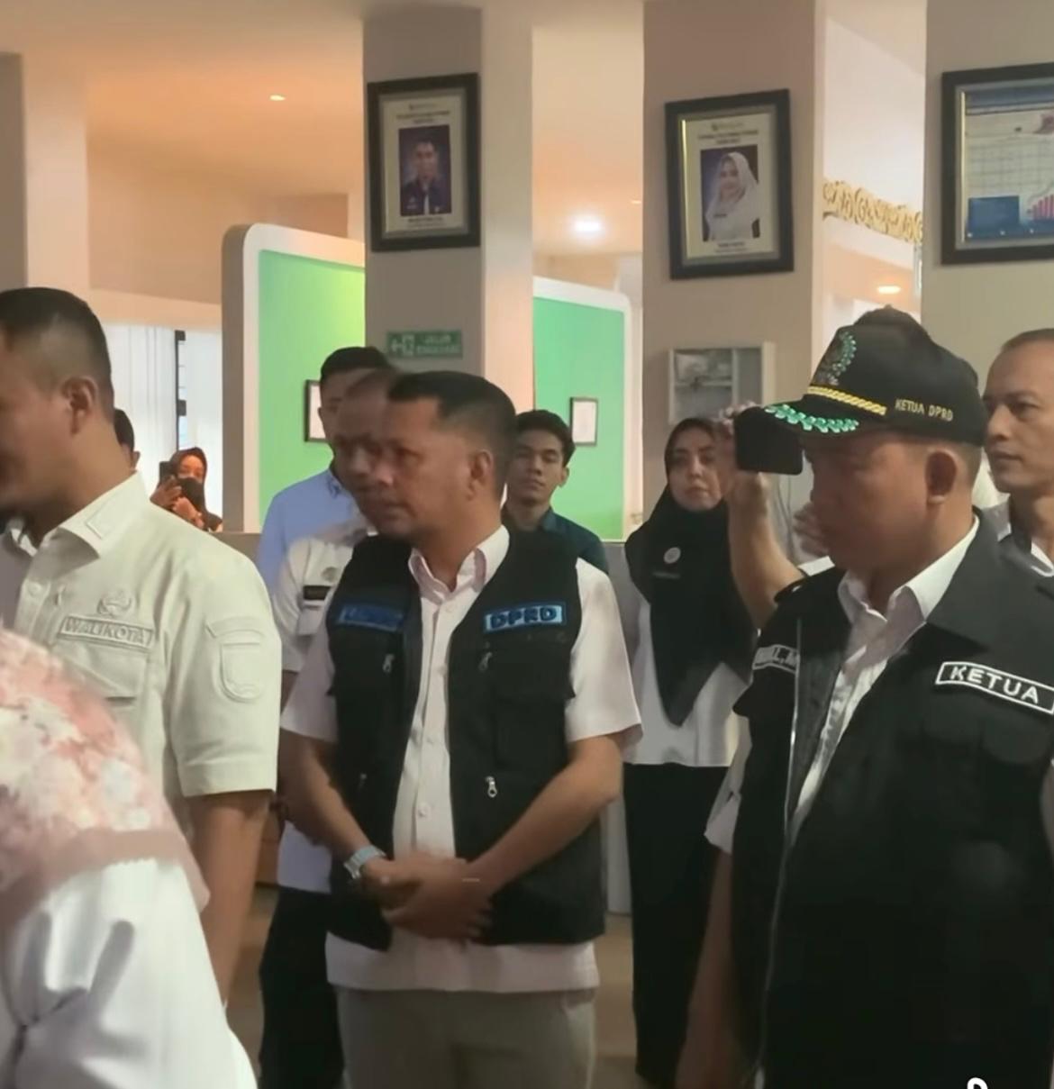 Jelang Lebaran, Wakil Ketua Azwendi Fajri Turut Cek Ketersediaan Bulog Bersama Pemko Pekanbaru