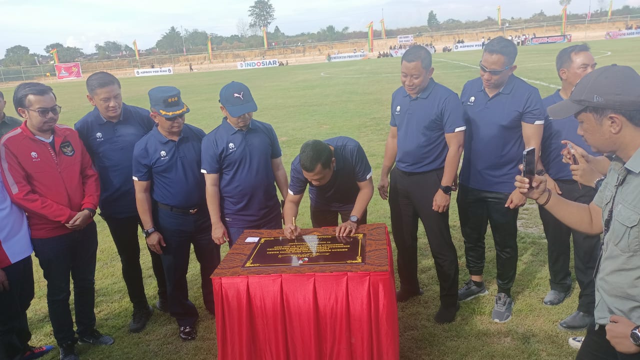 Pimpinan DPRD Pekanbaru Hadiri Peresmian Sport Center Tenayan, T Azwendi: Kita Support Penuh Kemajuan Olahraga